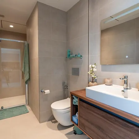 Oasis On The 27th, Mercury Tower St. Julian's