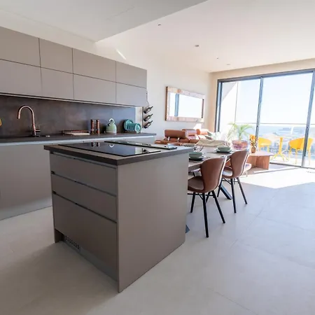 Oasis On The 27th, Mercury Tower Apartment Saint Julian's