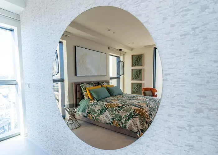 Oasis On The 27th, Mercury Tower